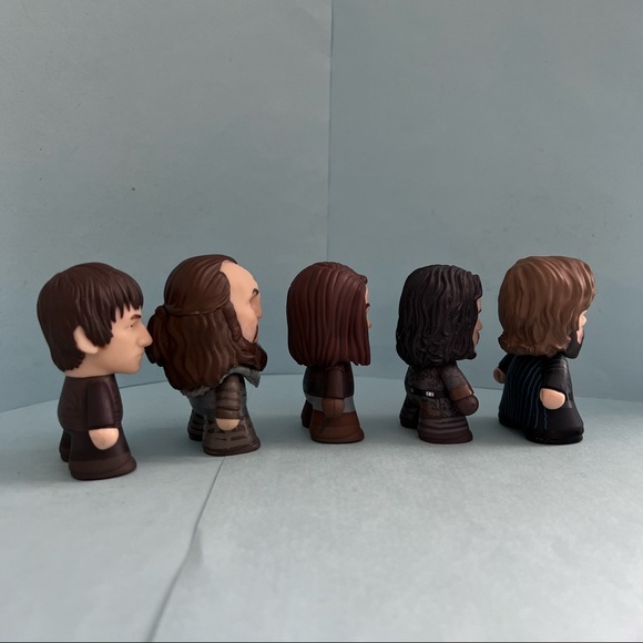Titan Game of Thrones Mini Figures Bundle - Picture 2 of 5